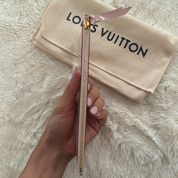 Brand New Louis Vuitton Insert - Picture 5 of 6